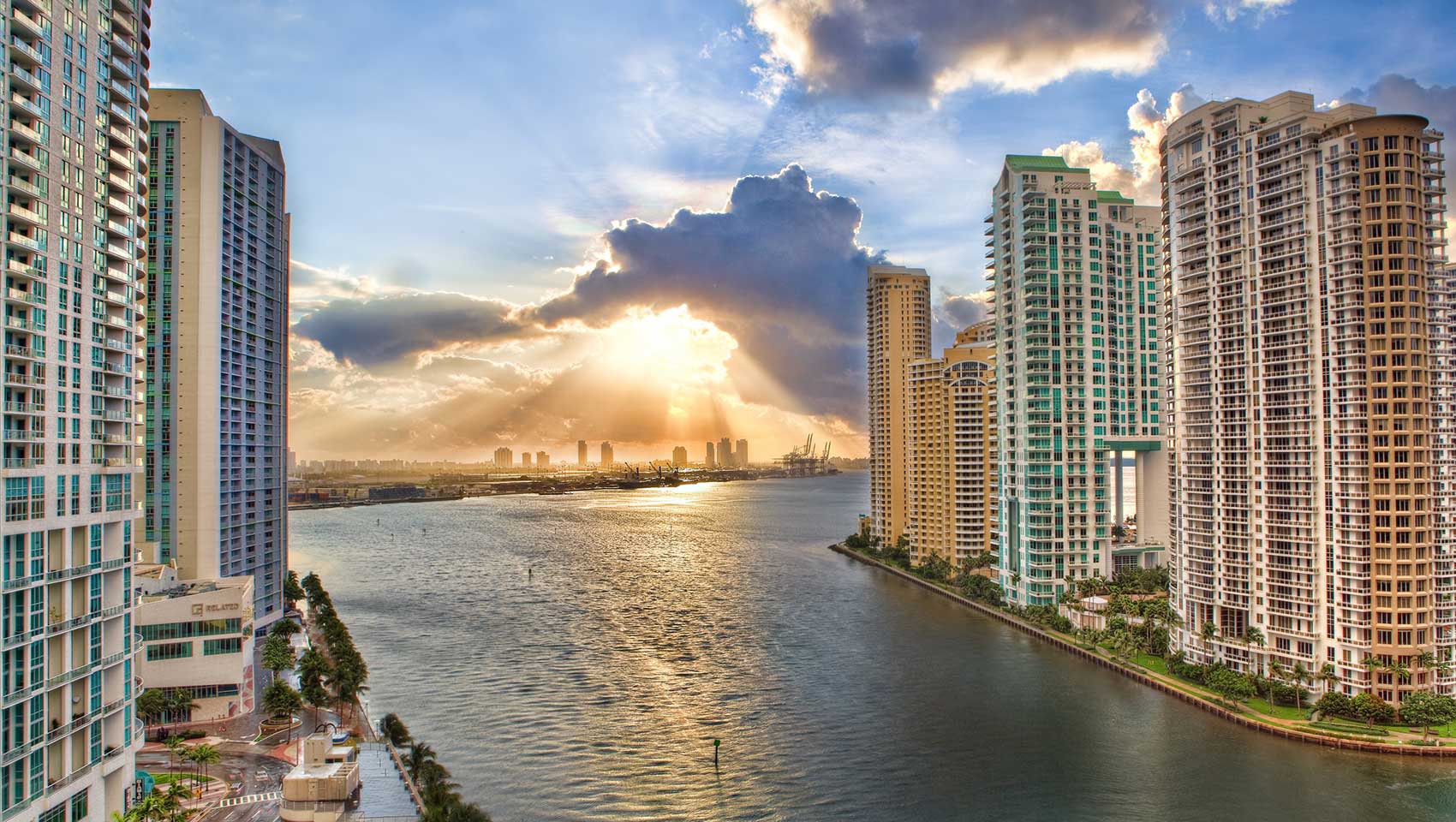 View of Biscayne Bay from Kimpton EPIC Hotel balcony